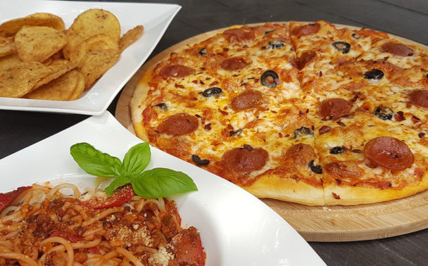 italian pizza luxor resort and restaurant dining